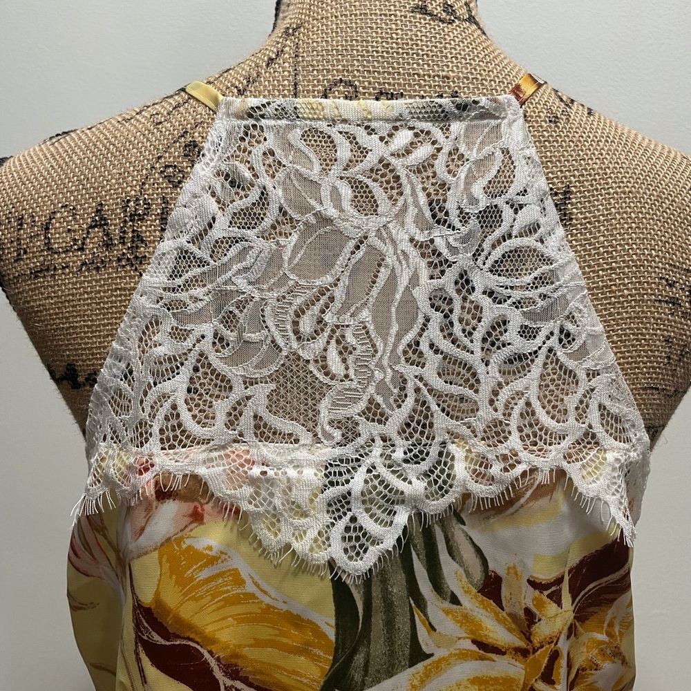 {WHBM} Floral Lace Back Havana Cami - Picture 6 of 10